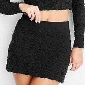 🎯nwt future collective black textured mini skirt